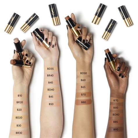 all hours foundation stick ysl opiniones